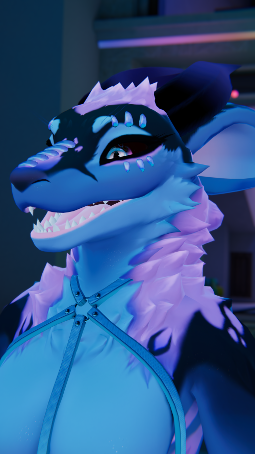VRChat_2025-07-25_21-02-50.637_3840x2160.png