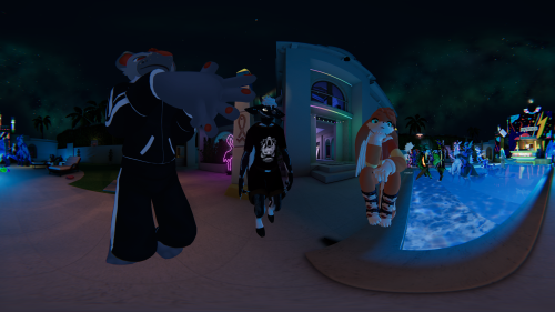 VRChat_2025-07-25_21-44-43.808_7680x4320.png