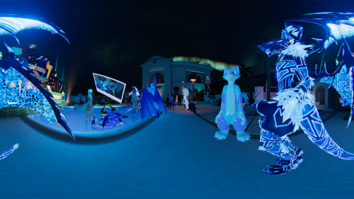 VRChat_2025-07-25_21-45-16.625_7680x4320.png