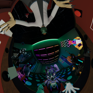 VRChat_2025-07-25_22-03-49.202_7680x4320