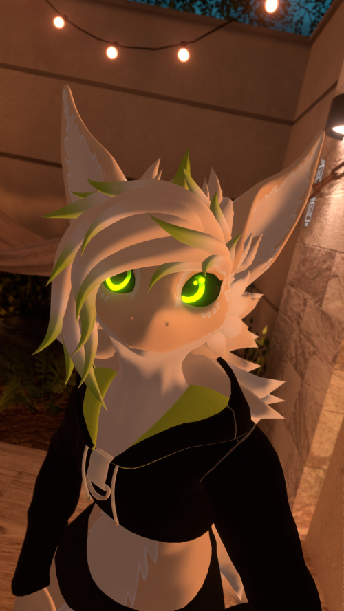 VRChat_2025-07-25_23-36-46.635_3840x2160.png