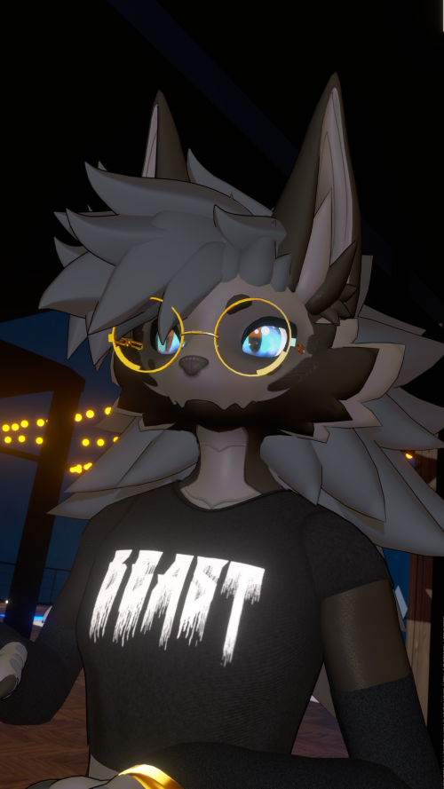 VRChat_2025-08-01_04-32-50.712_3840x2160.png
