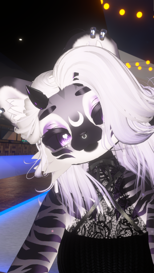 VRChat_2025-08-01_04-57-14.446_3840x2160.png