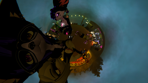 VRChat_2025-08-01_21-18-29.670_3840x2160.png