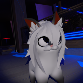 VRChat_2025-08-02_22-05-00.602_3840x2160