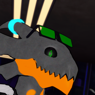VRChat_2025-08-02_22-56-54.935_2160x3840
