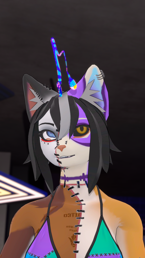 VRChat_2025-08-02_23-03-17.648_3840x2160.png