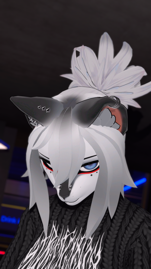 VRChat_2025-08-02_23-09-47.114_3840x2160.png