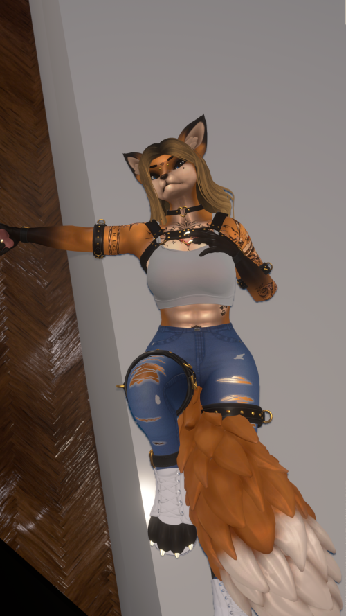 VRChat_2025-08-04_04-45-51.454_3840x2160.png