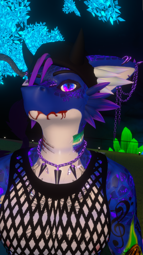 VRChat_2025-08-08_04-54-52.646_3840x2160.png
