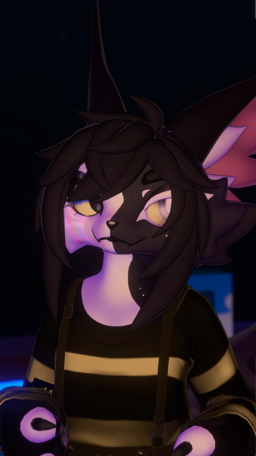 VRChat_2025-08-15_18-38-10.553_3840x2160.png