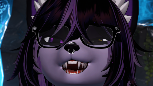 VRChat_2025-08-15_21-15-40.158_3840x2160.png