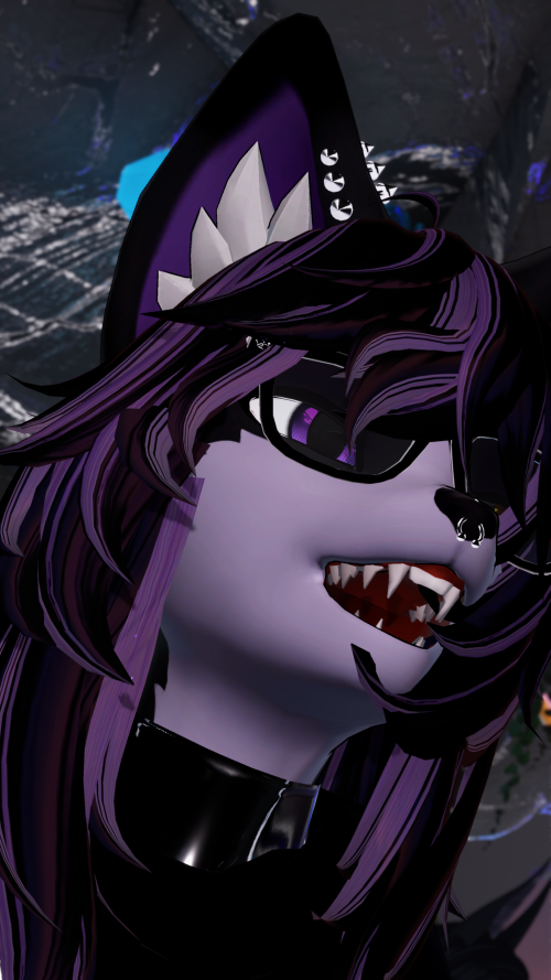 VRChat_2025-08-15_21-16-04.141_3840x2160.png