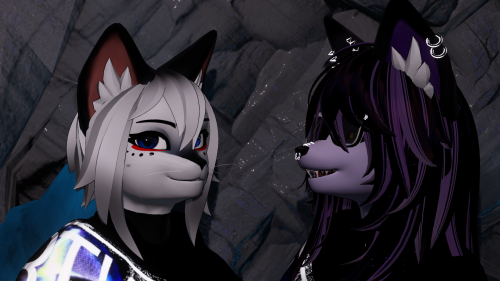 VRChat_2025-08-15_21-17-51.612_3840x2160.png