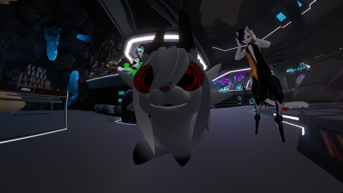 VRChat_2025-08-15_21-30-54.325_3840x2160.png