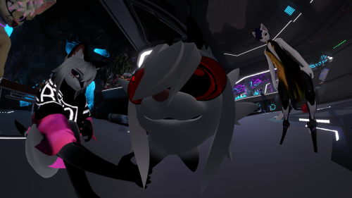 VRChat_2025-08-15_21-30-57.124_3840x2160.png