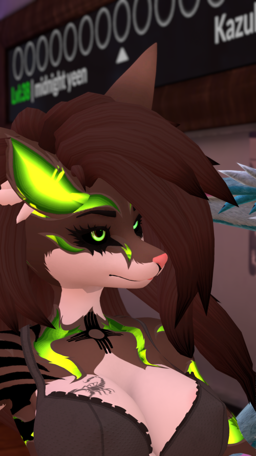 VRChat_2025-08-18_21-24-09.060_3840x2160.png