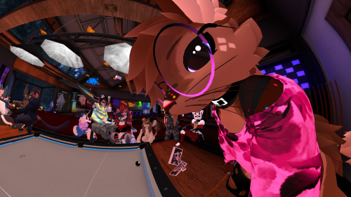 VRChat_2025-08-18_22-32-27.184_3840x2160.png