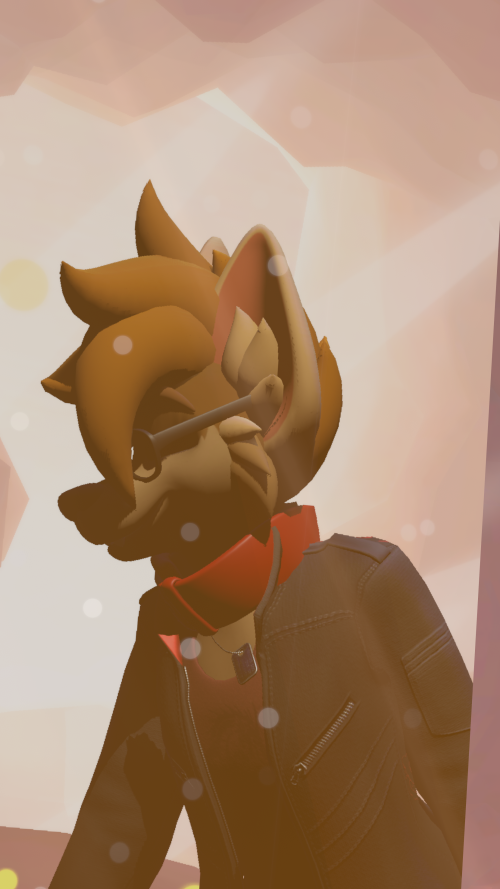 VRChat_2025-08-19_19-06-41.780_2160x3840.png