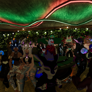 VRChat_2025-08-28_21-34-41.531_7680x4320