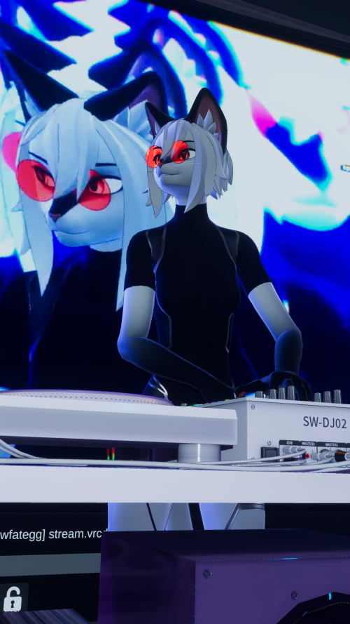 VRChat_2025-09-03_20-51-26.037_3840x2160.png