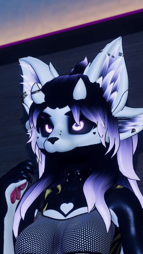 VRChat_2025-09-03_20-54-45.067_3840x2160.png