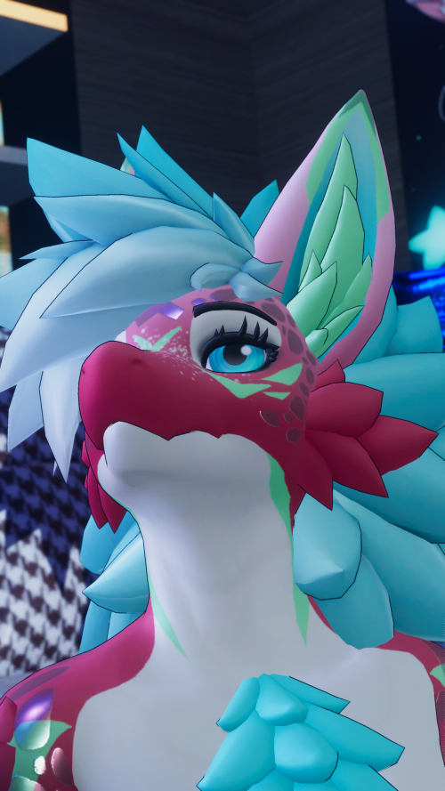 VRChat_2025-09-03_21-18-44.727_2160x3840.png