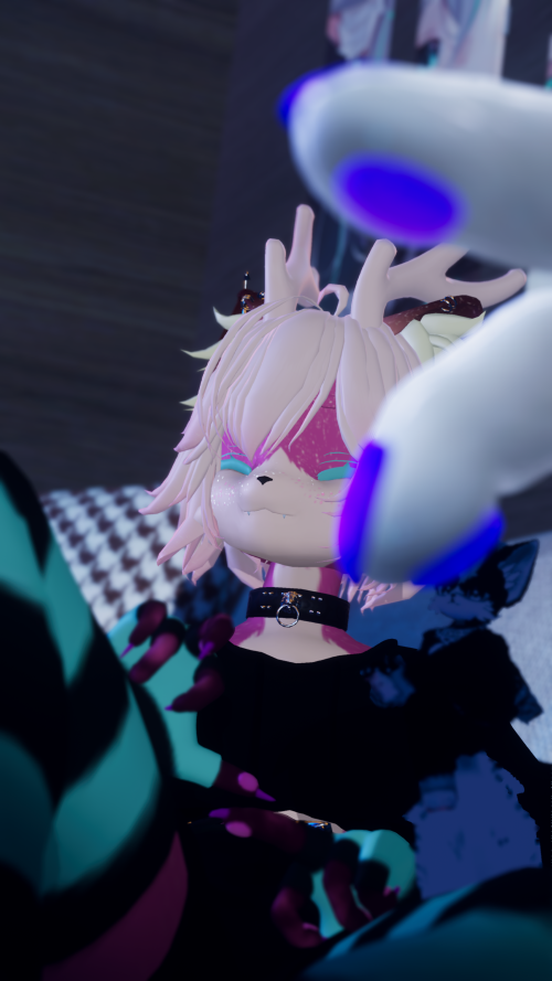 VRChat_2025-09-03_21-32-53.196_3840x2160.png
