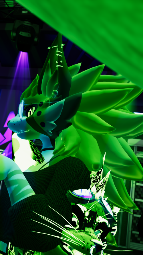 VRChat_2025-09-06_03-24-34.129_3840x2160.png