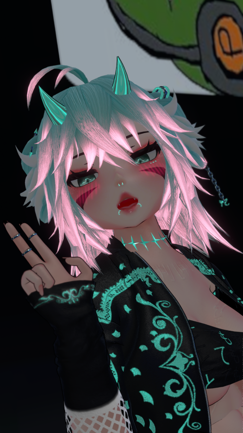 VRChat_2025-09-06_03-31-42.427_3840x2160.png