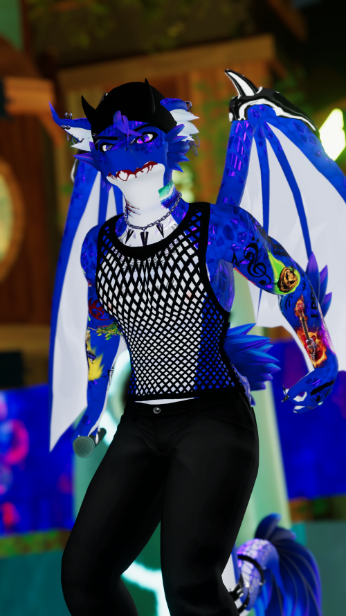VRChat_2025-09-07_18-23-31.425_2160x3840.png