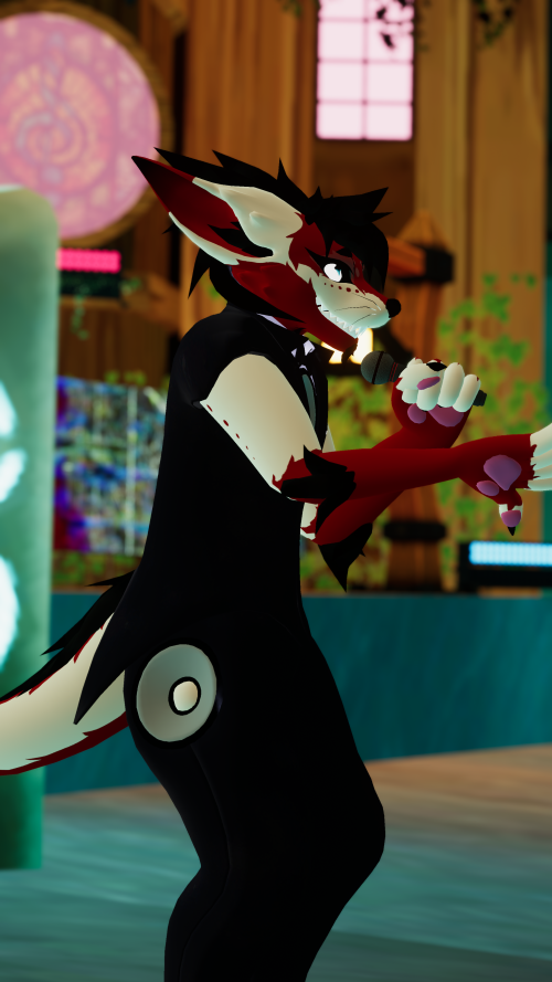 VRChat_2025-09-07_19-10-17.786_2160x3840.png