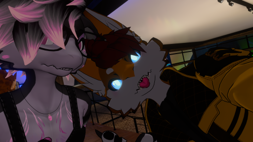 VRChat_2025-09-08_03-04-55.632_3840x2160.png