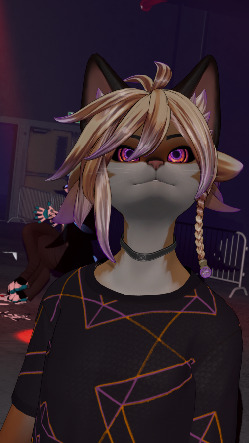 VRChat_2025-09-12_23-05-09.055_3840x2160.png