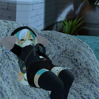 VRChat_2025-09-15_21-04-28.985_3840x2160_wrld_34693736-118a-4a1f-9b4d-95b866ed83a7