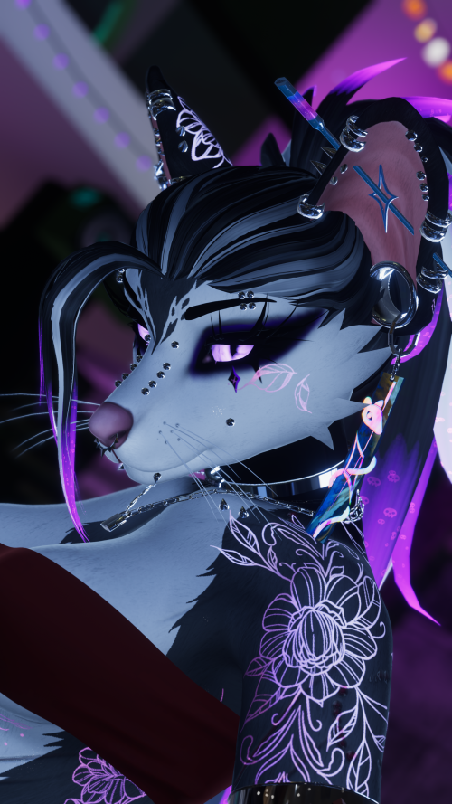 VRChat_2025-10-03_21-41-47.535_3840x2160.png
