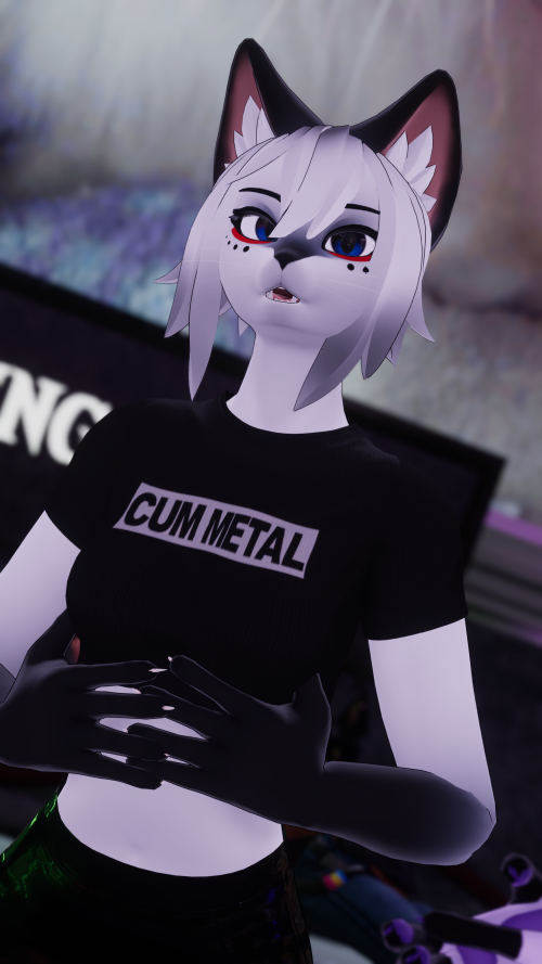 VRChat_2025-10-03_23-53-46.309_3840x2160.png