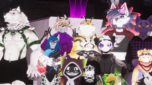 VRChat_2025-10-04_01-06-17.604_3840x2160.png