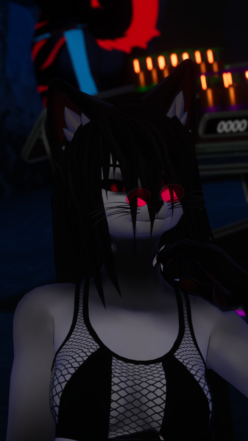 VRChat_2025-10-04_20-46-56.001_3840x2160.png