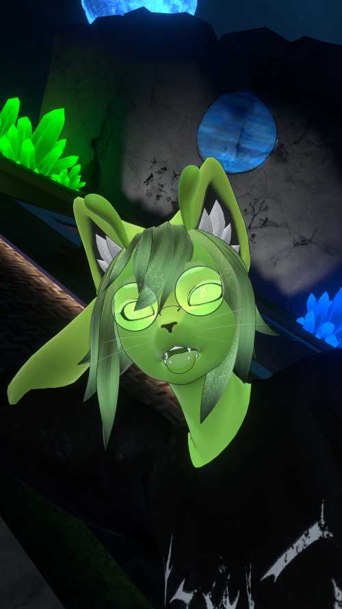 VRChat_2025-10-07_05-11-44.217_2160x3840.png