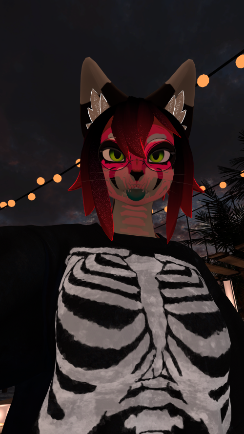 VRChat_2025-10-09_01-42-57.498_2160x3840.png