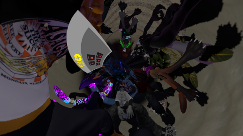 VRChat_2025-10-10_23-42-34.376_7680x4320.png