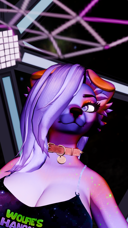 VRChat_2025-10-11_19-20-28.500_3840x2160.png