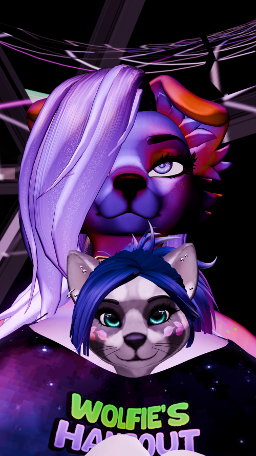 VRChat_2025-10-11_19-21-42.201_3840x2160.png