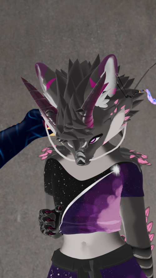 VRChat_2025-10-11_20-11-31.005_3840x2160.png