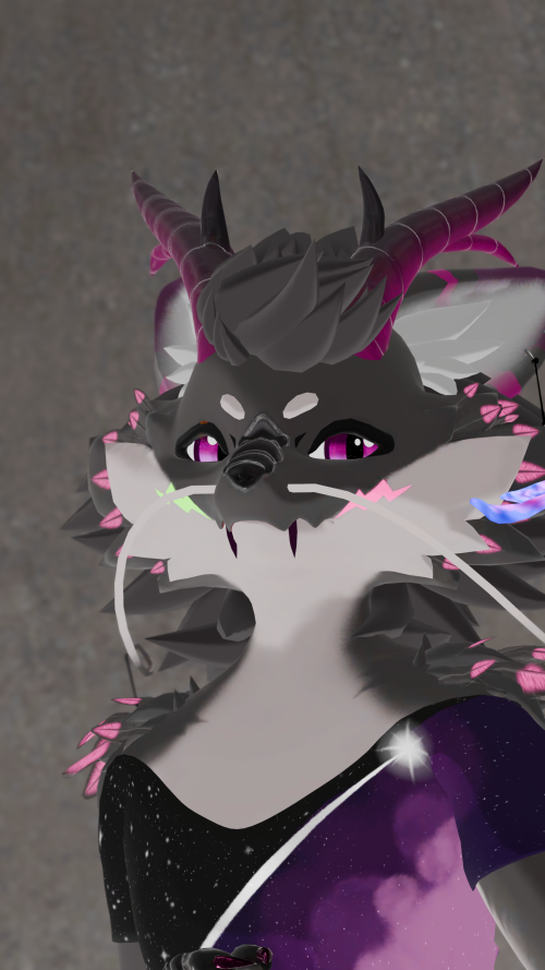 VRChat_2025-10-11_20-11-35.765_3840x2160.png