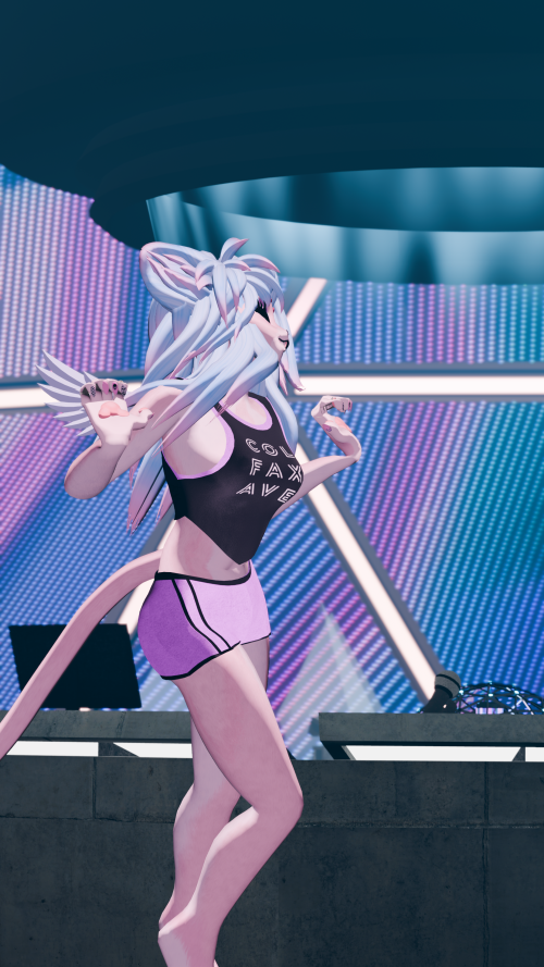 VRChat_2025-10-11_20-16-48.403_3840x2160.png