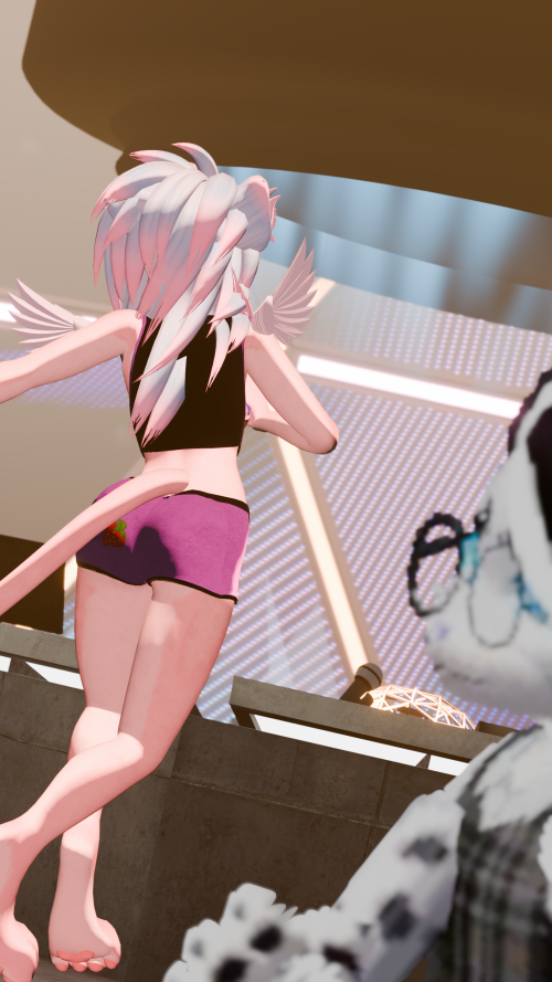 VRChat_2025-10-11_20-16-51.271_3840x2160.png