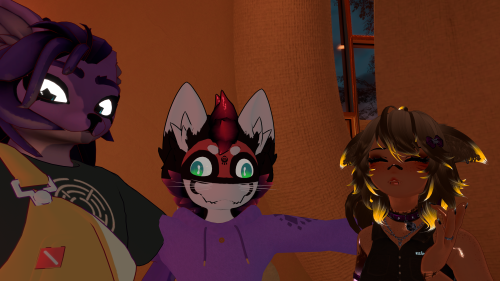 VRChat_2025-10-10_22-37-23.850_3840x2160_wrld_36117d86-d759-4b9c-962e-eb25c8caebdf.png