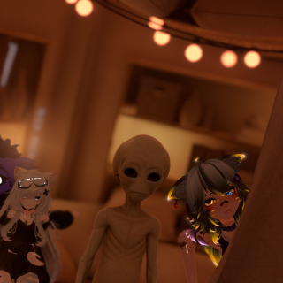 VRChat_2025-10-10_22-44-09.064_3840x2160_wrld_36117d86-d759-4b9c-962e-eb25c8caebdf